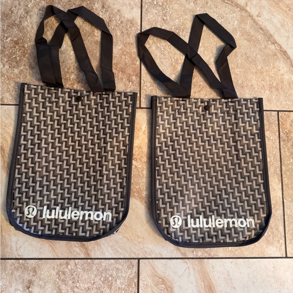 Lululemon‎ Brown grey and White Geometric Tote Bags